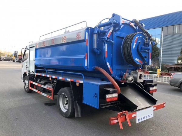 東風K7凱普特8噸清洗吸污車