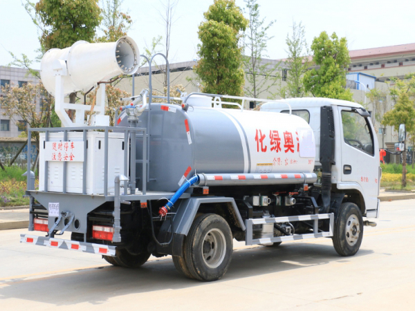 國(guó)六小福瑞卡 5噸 噴霧車