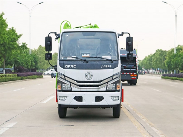 東風7方側裝掛桶壓縮垃圾車